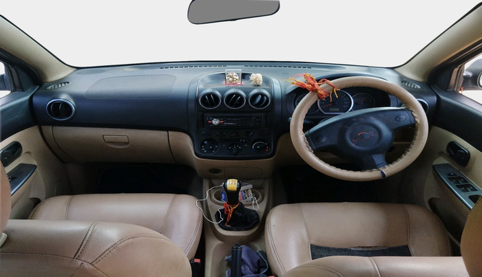 2013 Chevrolet Enjoy 1.3 LS 7 STR, Diesel, Manual, 1,35,118 km, interior