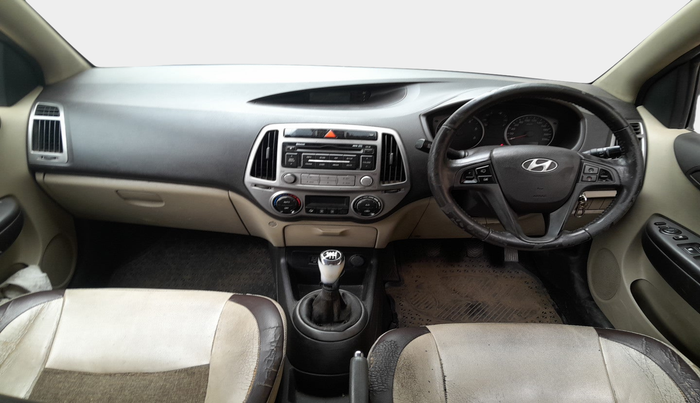 2013 Hyundai i20 SPORTZ 1.4 CRDI, Diesel, Manual, 1,51,705 km, interior