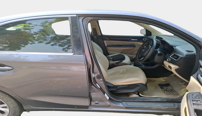 2018 Honda Amaze 1.5L I-DTEC V, Diesel, Manual, 1,13,710 km, interior