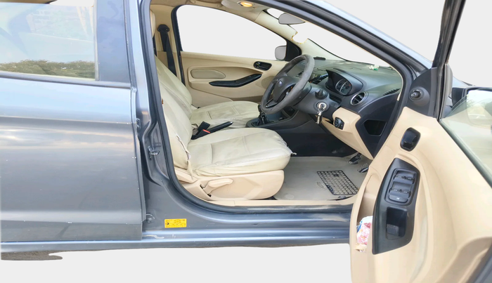 2017 Ford Figo Aspire TITANIUM1.5 DIESEL, Diesel, Manual, 1,52,914 km, interior