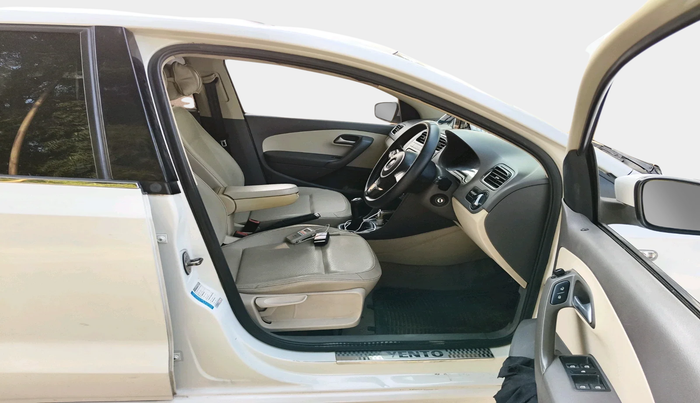 2012 Volkswagen Vento HIGHLINE DIESEL 1.6, Diesel, Manual, 93,724 km, interior