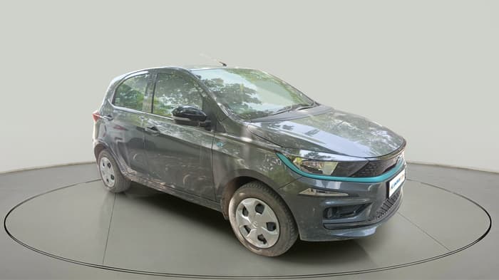 2023 Tata TIAGO EV XT MEDIUM RANGE, Electric, Automatic, 33,525 km, exterior