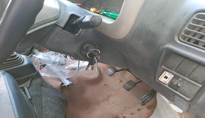 2011 Maruti Eeco 7 STR, Petrol, Manual, 88,830 km, interior