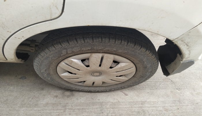 2019 Maruti Alto VXI, Petrol, Manual, 96,288 km, tyre