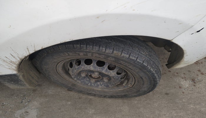2019 Maruti Alto VXI, Petrol, Manual, 96,288 km, tyre