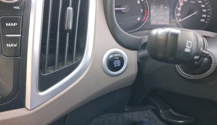 2018 Hyundai Creta SX AT 1.6 PETROL, Petrol, Automatic, 1,06,891 km, interior