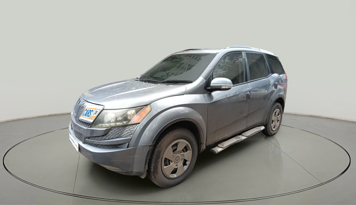 2014 Mahindra XUV500 W6, Diesel, Manual, 1,12,081 km, exterior