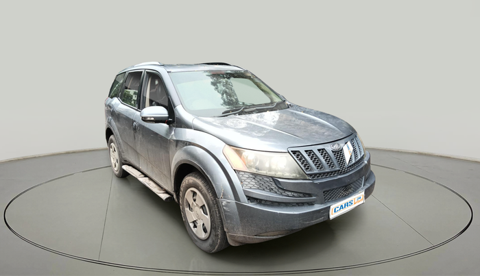 2014 Mahindra XUV500 W6, Diesel, Manual, 1,12,081 km, exterior