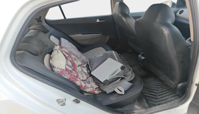 2018 Hyundai Grand i10 ASTA 1.2 KAPPA VTVT, Petrol, Manual, 15,039 km, interior