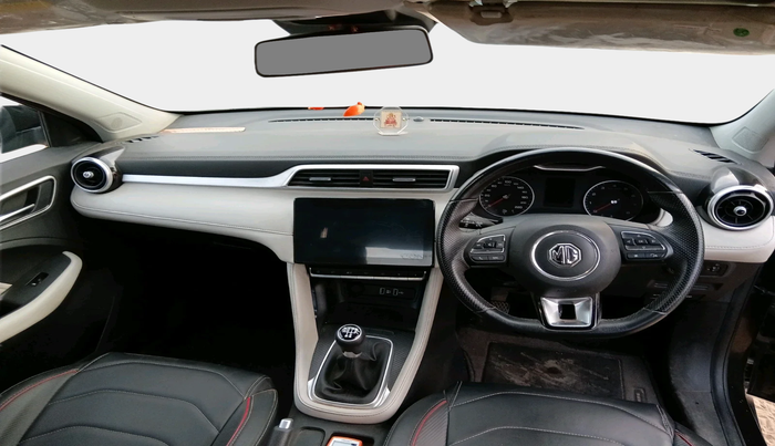 2022 MG ASTOR SUPER EX 1.5 MT, Petrol, Manual, 29,347 km, interior