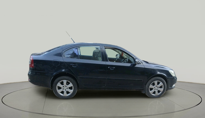 2010 Skoda Laura AMBIENTE 1.9 TDI MT, Diesel, Manual, 79,335 km, exterior