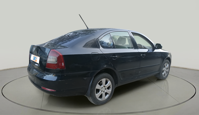 2010 Skoda Laura AMBIENTE 1.9 TDI MT, Diesel, Manual, 79,335 km, exterior