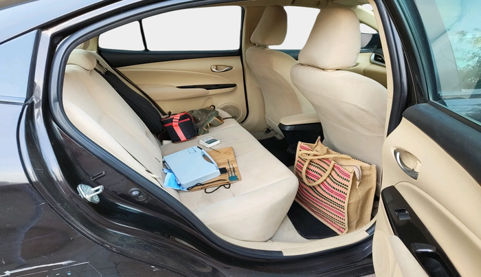 2018 Toyota YARIS V CVT, Petrol, Automatic, 1,16,205 km, interior
