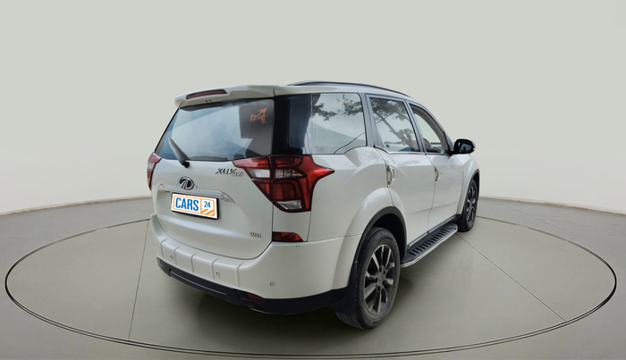2020 Mahindra XUV500 W11, Diesel, Manual, 50,572 km, exterior