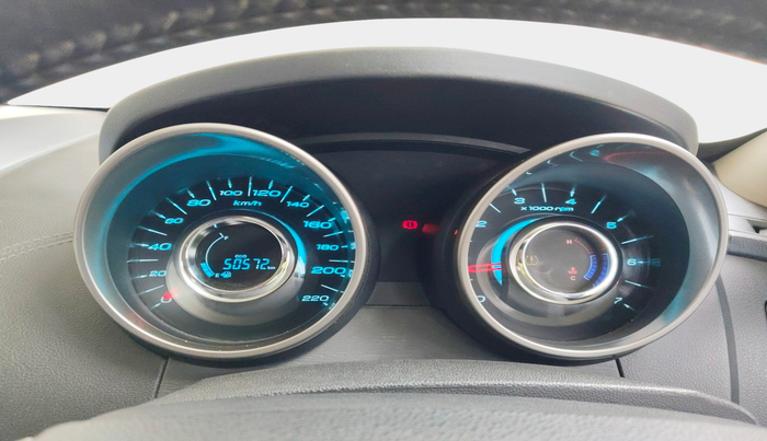 2020 Mahindra XUV500 W11, Diesel, Manual, 50,572 km, interior
