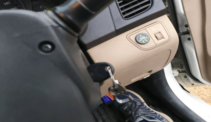 2018 Hyundai Eon ERA +, Petrol, Manual, 58,558 km, interior
