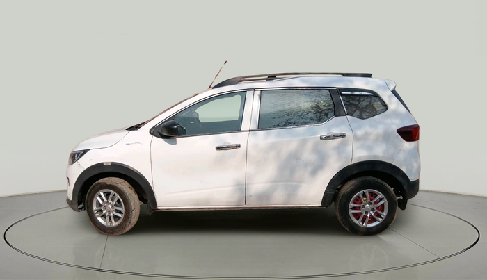 2021 Renault TRIBER RXL MT, Petrol, Manual, 54,108 km, exterior