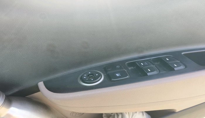 2018 Hyundai Grand i10 SPORTZ 1.2 KAPPA VTVT, Petrol, Manual, 99,300 km, interior