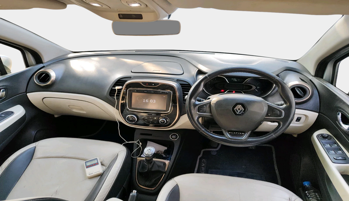 2017 Renault Captur PLATINE DIESEL , Diesel, Manual, 1,45,392 km, interior