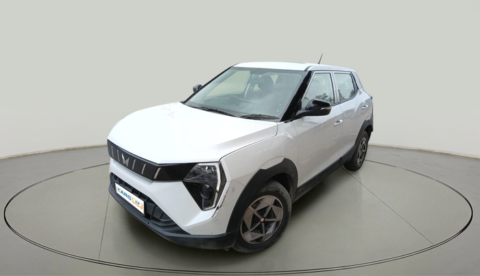2025 Mahindra XUV 3XO MX2 1.5 Turbo Diesel, Diesel, Manual, 4,835 km, exterior