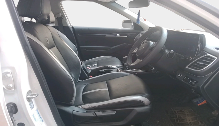 2023 KIA SELTOS HTK PLUS 1.5, Petrol, Manual, 54,463 km, interior