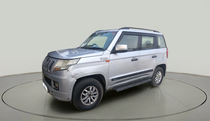 2015 Mahindra TUV300 T8, Diesel, Manual, 1,39,729 km, exterior