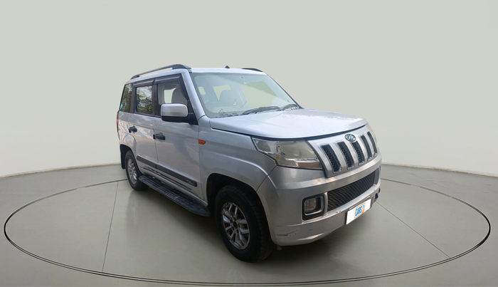 2015 Mahindra TUV300 T8, Diesel, Manual, 1,39,729 km, exterior