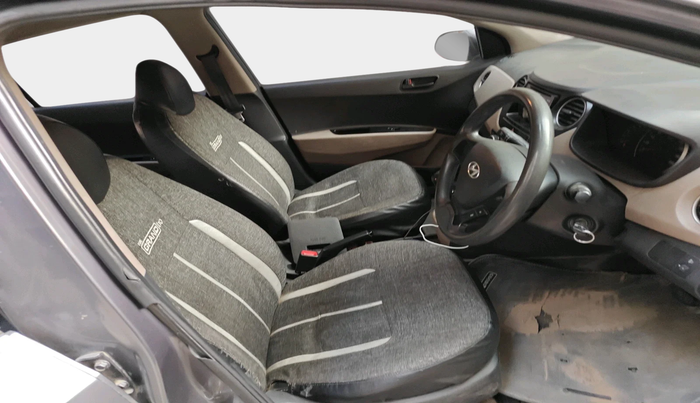 2014 Hyundai Grand i10 MAGNA 1.1 CRDI, Diesel, Manual, 75,740 km, interior