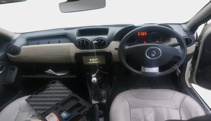 2014 Renault Duster 85 PS RXL DIESEL, Diesel, Manual, 94,942 km, interior