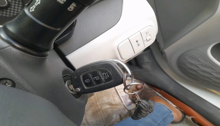 2022 Hyundai GRAND I10 NIOS SPORTZ 1.2 KAPPA VTVT CNG, Petrol, Manual, 64,682 km, interior