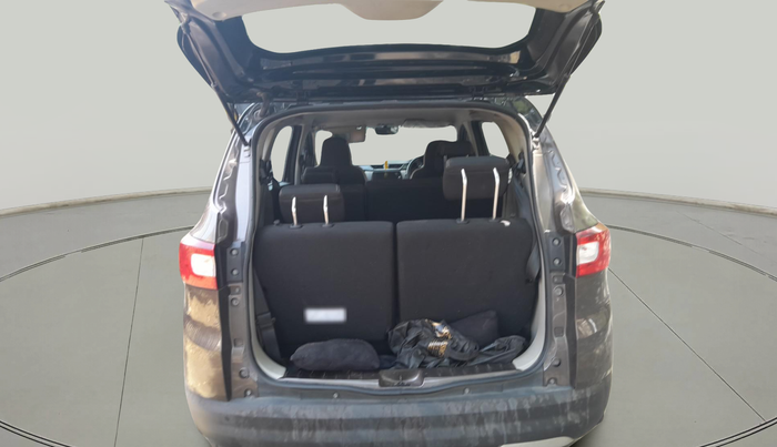 2022 Renault TRIBER RXT, Petrol, Manual, 26,000 km, exterior