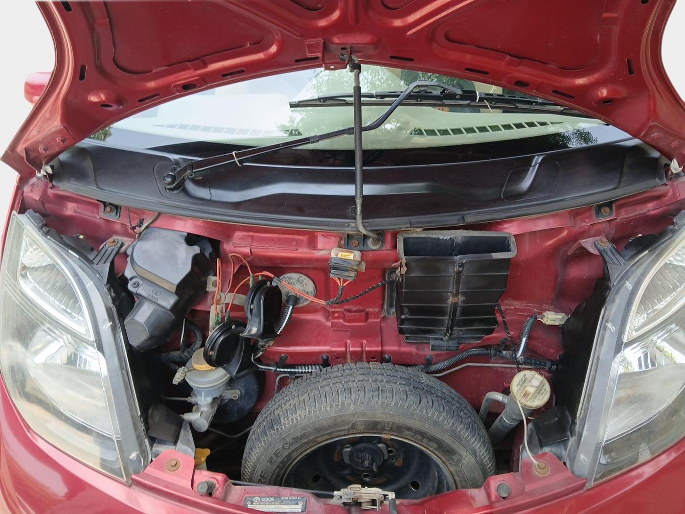 2015 Tata Nano TWIST XTA, Petrol, Automatic, 22,572 km, exterior