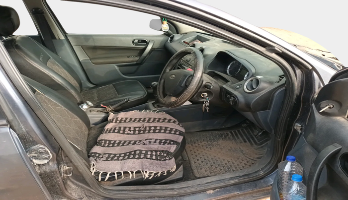 2012 Ford Fiesta Classic LXI 1.4 DIESEL, Diesel, Manual, 1,55,576 km, interior