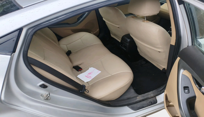 2013 Hyundai New Elantra 1.8 SX MT VTVT, Petrol, Manual, 1,67,318 km, interior