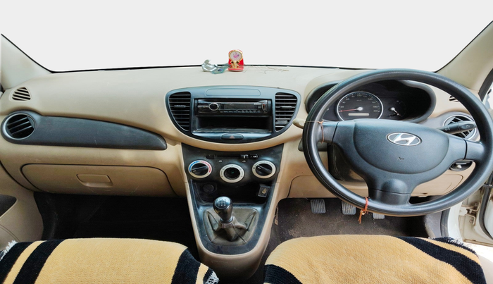 2010 Hyundai i10 ERA 1.1, Petrol, Manual, 1,13,516 km, interior