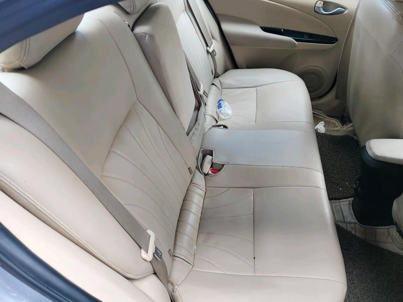 2018 Toyota YARIS V MT, Petrol, Manual, 1,07,396 km, interior
