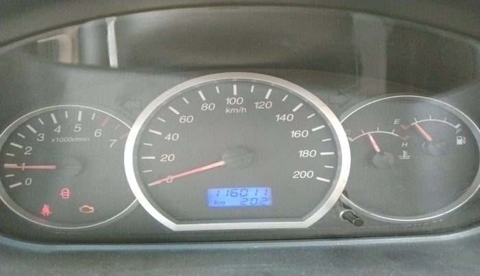 2013 Chevrolet Enjoy 1.4 LS 7 STR, Petrol, Manual, 1,16,011 km, interior
