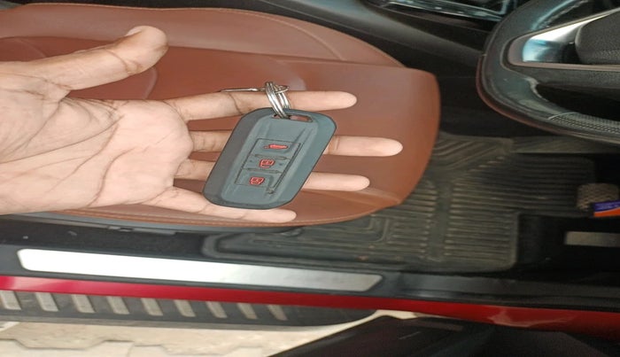 2020 MG HECTOR PLUS SMART 1.5 PETROL TURBO DCT 6-STR, Petrol, Automatic, 27,309 km, interior