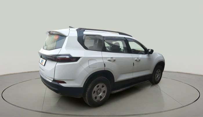 2022 Tata Safari XE, Diesel, Manual, 88,056 km, exterior