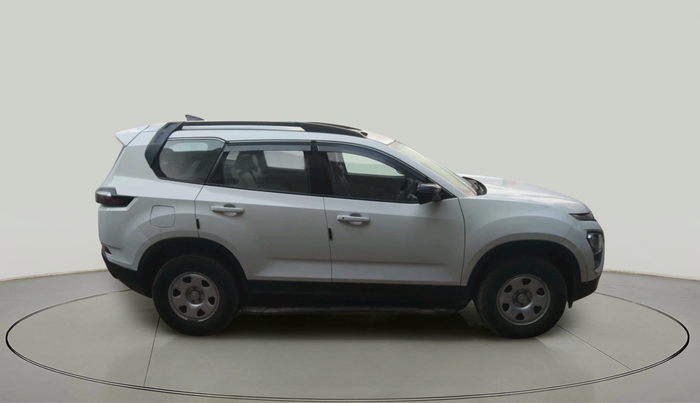 2022 Tata Safari XE, Diesel, Manual, 88,056 km, exterior