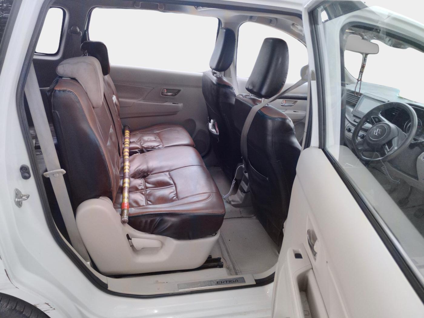 2022 Maruti Ertiga ZXI (O) CNG, Petrol, Manual, 43,000 km, interior