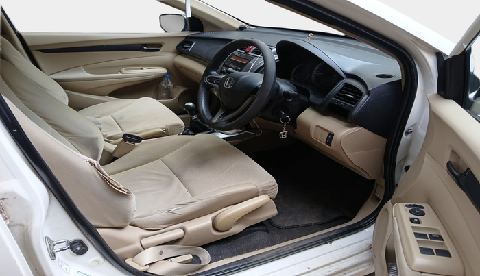 2013 Honda City 1.5L I-VTEC S MT, Petrol, Manual, 1,84,954 km, interior