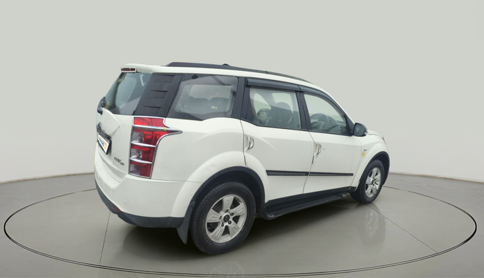 2012 Mahindra XUV500 W8, Diesel, Manual, 1,35,976 km, exterior