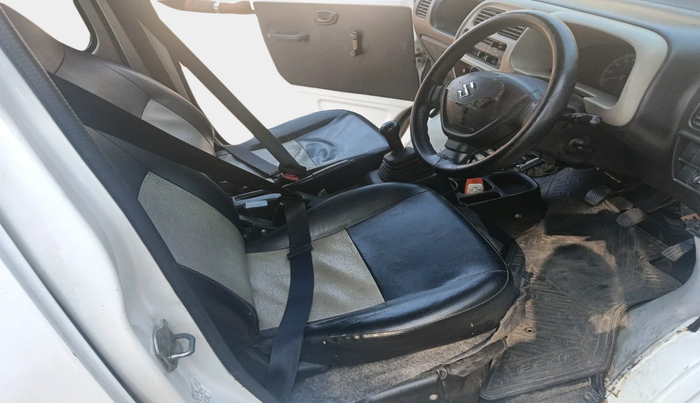 2022 Maruti Eeco 5 STR AC CNG (O), Petrol, Manual, 59,909 km, interior