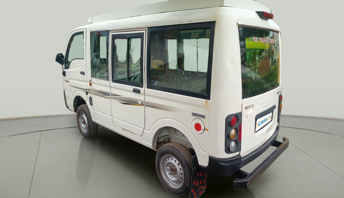 2017 Tata MAGIC MANTRA ST 8STR, Diesel, Manual, 62,057 km, exterior