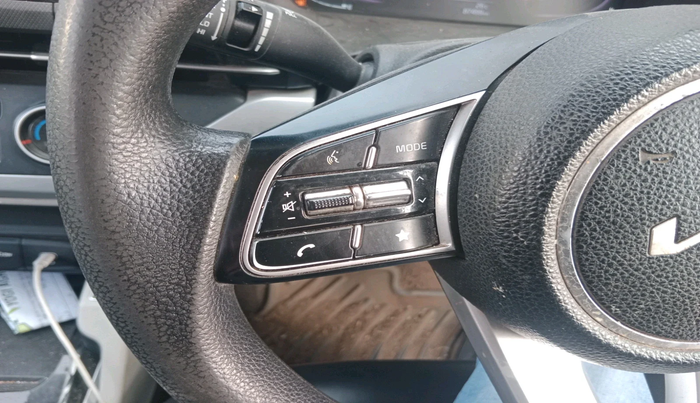 2022 KIA CARENS PRESTIGE 1.5 PETROL 7 STR, Petrol, Manual, 87,499 km, interior