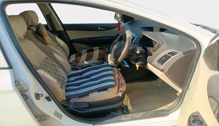 2012 Hyundai i20 MAGNA (O) 1.2, Petrol, Manual, 76,817 km, interior