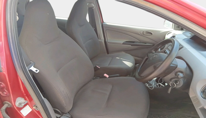 2011 Toyota Etios Liva GD, Diesel, Manual, 1,59,095 km, interior