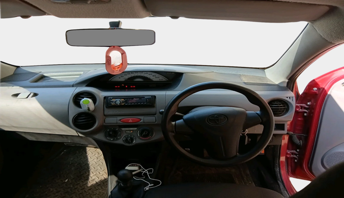 2011 Toyota Etios Liva GD, Diesel, Manual, 1,59,095 km, interior