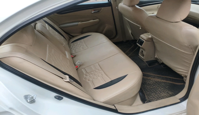 2017 Maruti Ciaz SIGMA DIESEL 1.3, Diesel, Manual, 58,986 km, interior